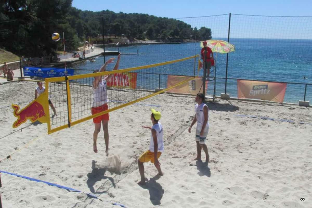 PUY Leut Apartment, 3Min Beach, 15Min Center מראה חיצוני תמונה